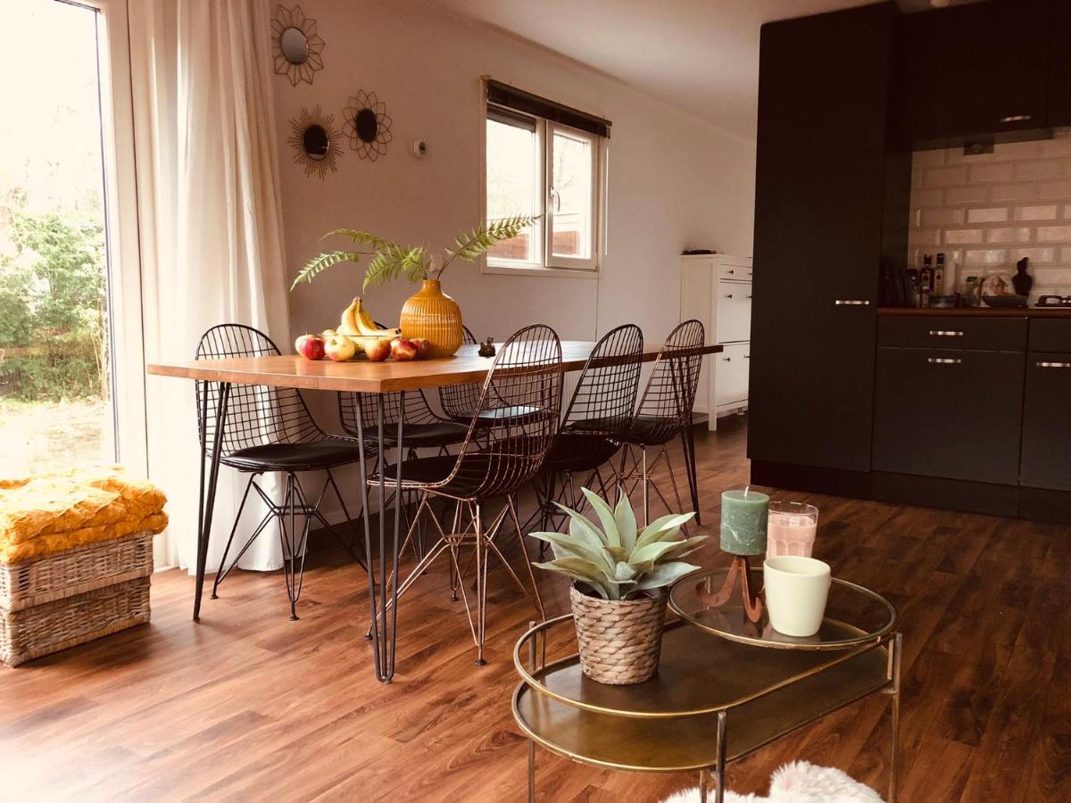 Chalet Bosrand 42 Park Veluwshof 6 P Hoenderloo Esterno foto
