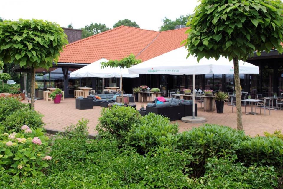 Chalet Bosrand 42 Park Veluwshof 6 P Hoenderloo Esterno foto